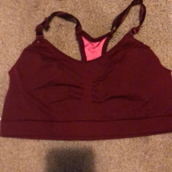 Sports bra - Picture 1 of 1